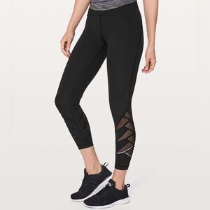 Lululemon Motionful 7/8 Tight 25” Sz 4